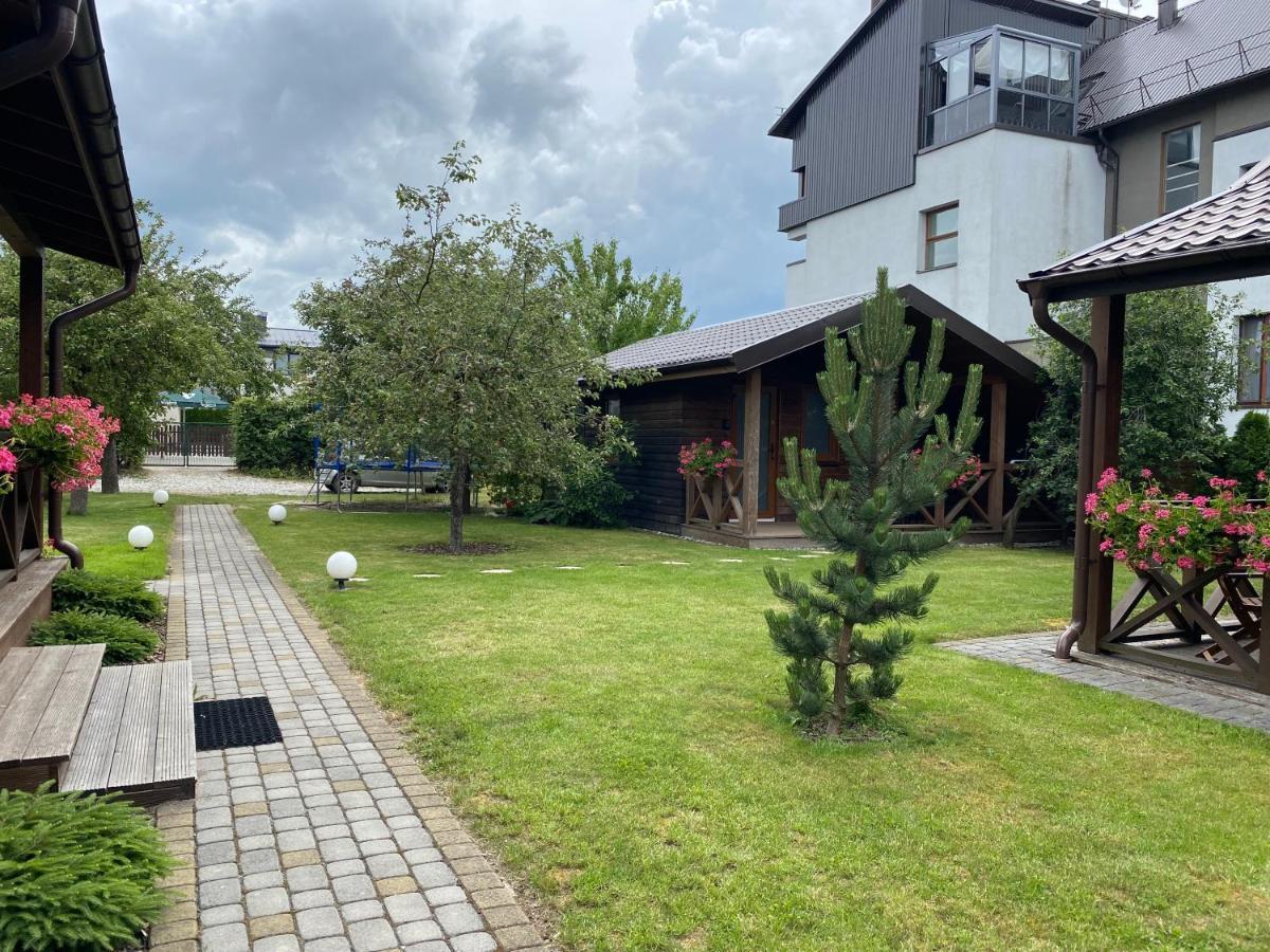 Namelis Su Jaukiu Kiemu - Soley Apartamentai No 4 *